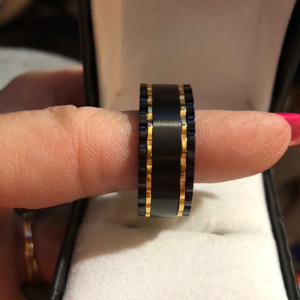 New Inox Ring Men Titanium blk/gold Wedding 13.5